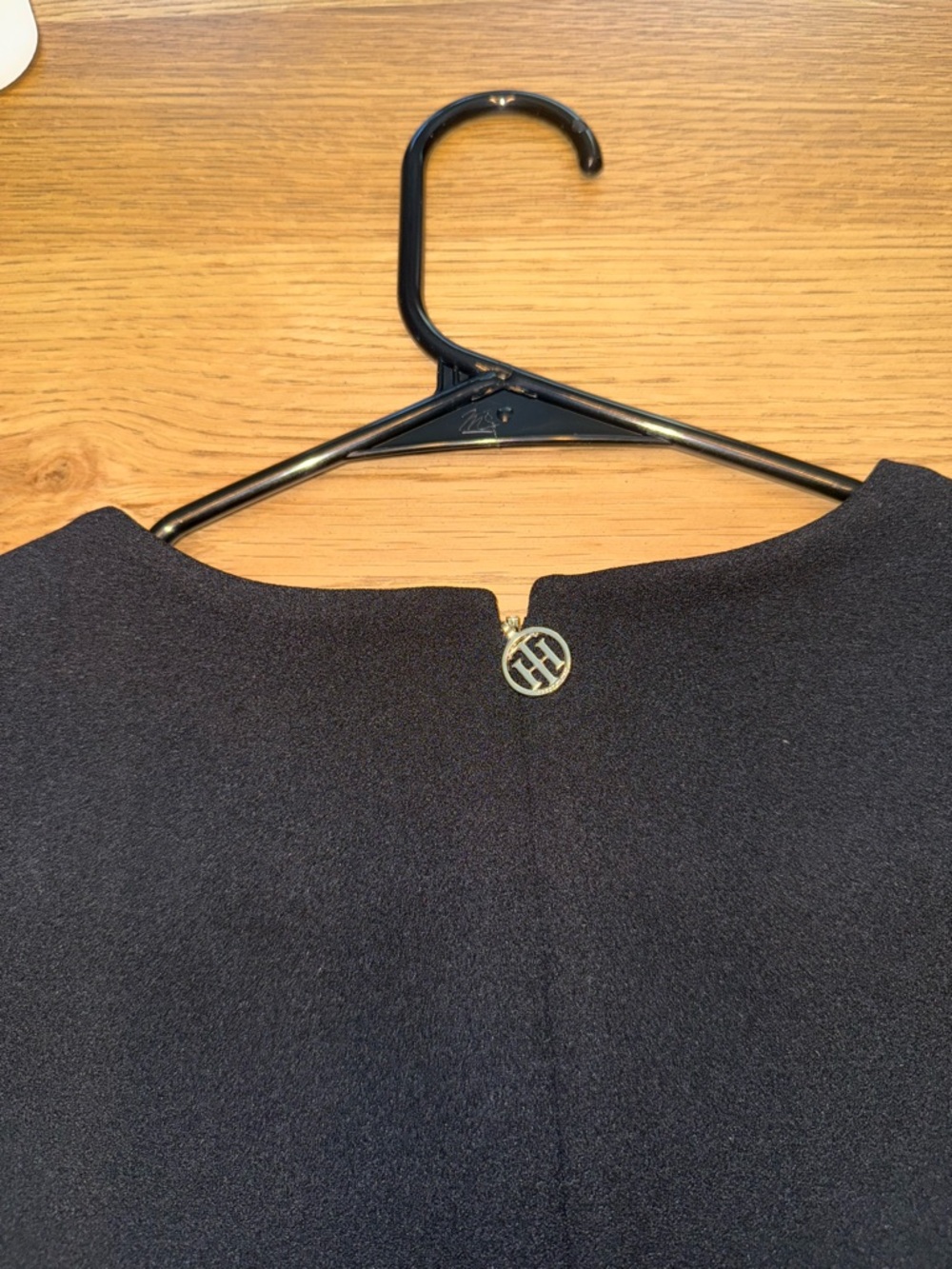 Tommy Hilfiger | Black Cap-Sleeve Fit & Flare Midi Dress | Size 6 - Picture 10 of 11